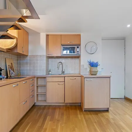 Renting - 3 Massena - Chic Escape Luxury Duplex Place Massena Lejlighed Nice